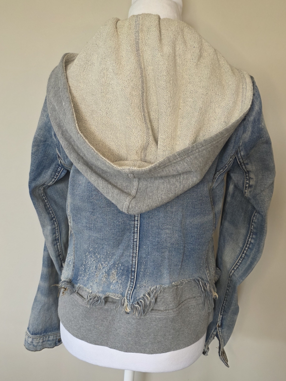 Free People Distressed Denim Sweatshirt Hoodie Jacket XS Grunge Y2K - Picture 2 of 5